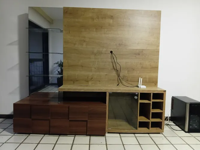 Rack tv, com gavetão, e mini bar