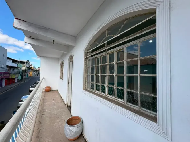 Imóvel para aluguel tem 150 metros quadrados com 5 quartos em Estrela Dalva - Contagem - M