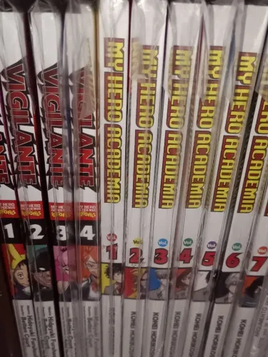 Mangá Vigilantes e Boku no Hero