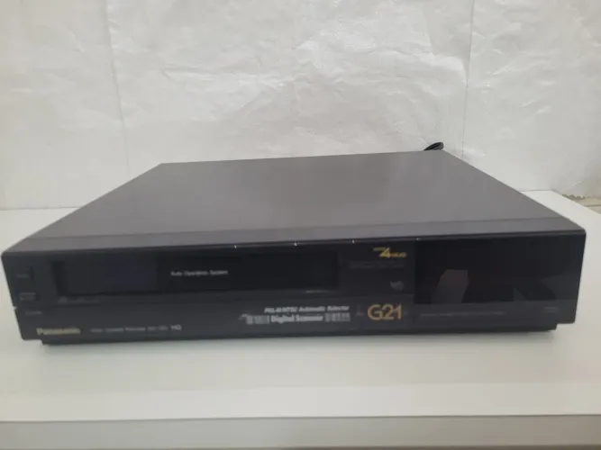 Vídeos cassete Panasonic NV G21