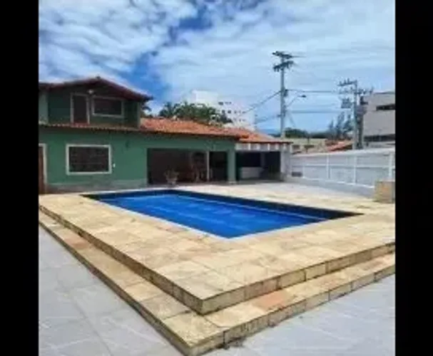 Casa para venda tem 360 metros quadrados com 5 quartos em Itaúna - Saquarema - Rio de Jane