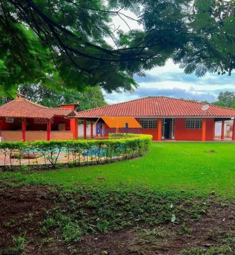 Sítio á venda de 4.000m², com casa de 04 quartos e campo de futebol, no Recanto do Igarapé