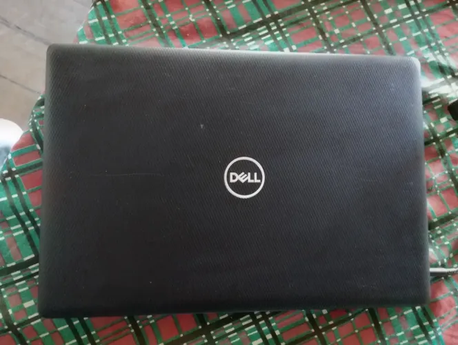 Notebook Dell i5, SSD e Placa de Vídeo