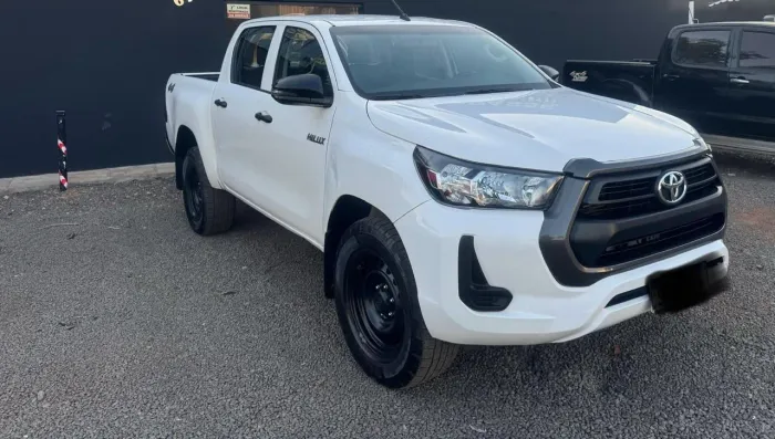 Toyota Hilux CD 4X4 2.8 Diesel Mec. 2024