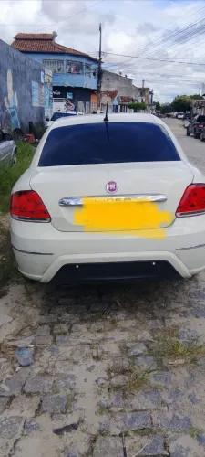 Fiat Linea Essence Dualogic 1.8 Flex 16V 4P 2016