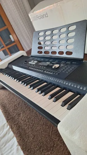 Teclado roland ex30