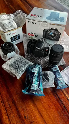 Canon T6 REBEL EOS REBEL T6 W