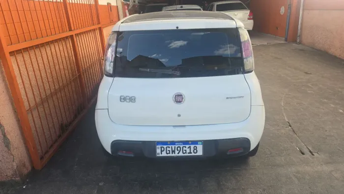 Fiat Uno Attractive 1.0 EVO Fire Flex 8V 5P 2016