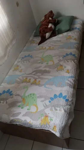 Cama de solteiro