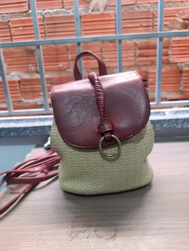 Mochila pequena 