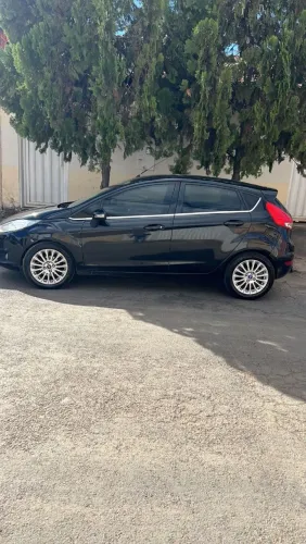 Ford Fiesta Tit./tit.plus 1.6 16V Flex Aut. 2014