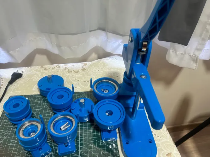 Máquina de Botons
