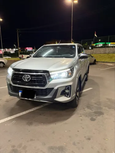 Toyota Hilux CD SRX 4X4 2.8 TDI 16V Diesel Aut. 2020