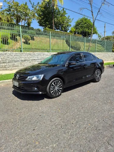 Volkswagen Jetta Highline 2.0 TSI 16V 4P Tiptronic 2017