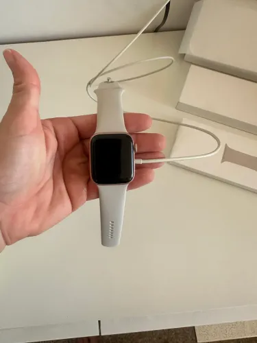 Apple Watch SE