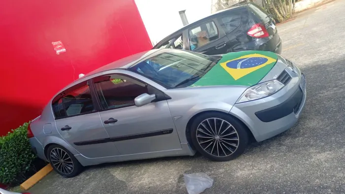 Renault Megane Sedan Dynamique 2.0 16V Mec. 2008