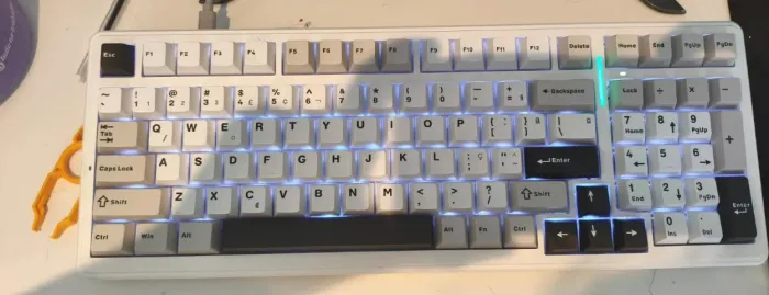 Teclado Mecânico Sem Fio Classroom F99 - SWITCH LEOBOG GRAYWOOD