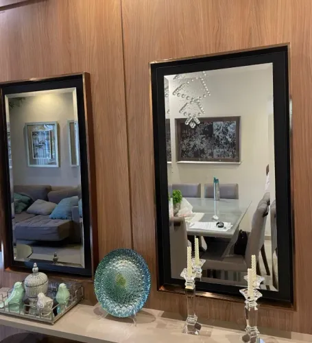 Par de quadros com espelhos