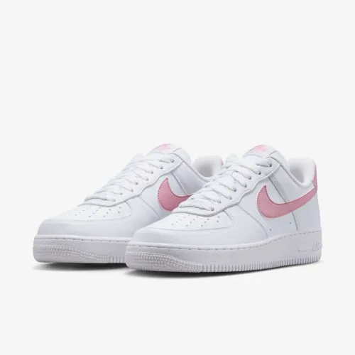 Tênis Nike Air Force 1"07 Next Nature Feminino<br><br>"07 Next Nature<br><br>Feminino