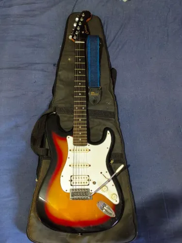 Guitarra Collins Com Capa