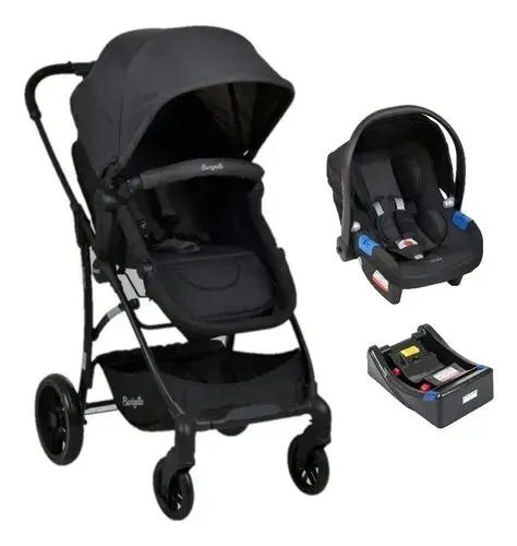 Carrinho com bebê conforto