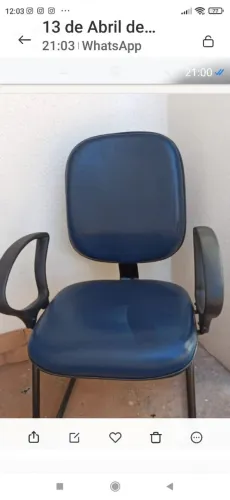 Cadeira de escritório ou clínica