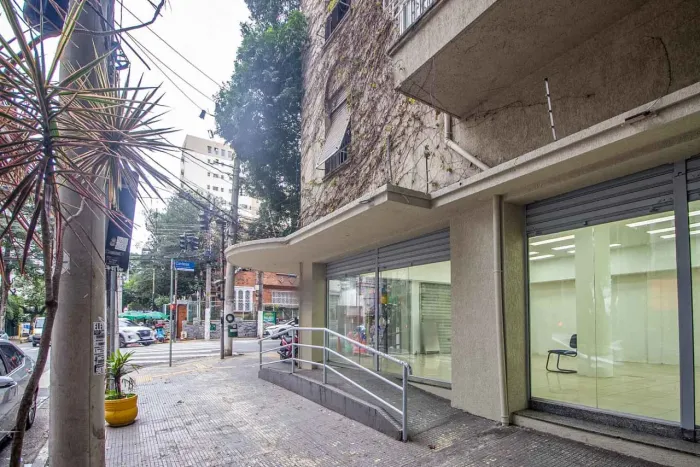 Loja na Rua Cardoso de Almeida, 1225 175 m²