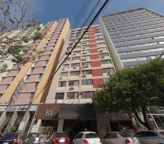 Sala Comercial na Galeria Villa Rica - Centro de Londrina (Analisa permuta em veículo)
