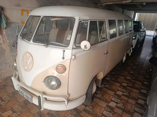 Volkswagen Kombi Escolar 1.6 MPI (álcool) 1969