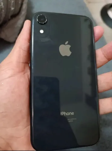 Vendo iPhone xr , 400 no pix faço envio para todo Brasil