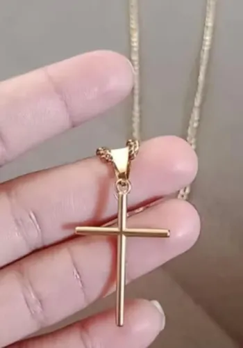 Corrente Premium Banhada a Ouro 18K + Pingente de Cruz | Não Enferruja | Pode Molhar