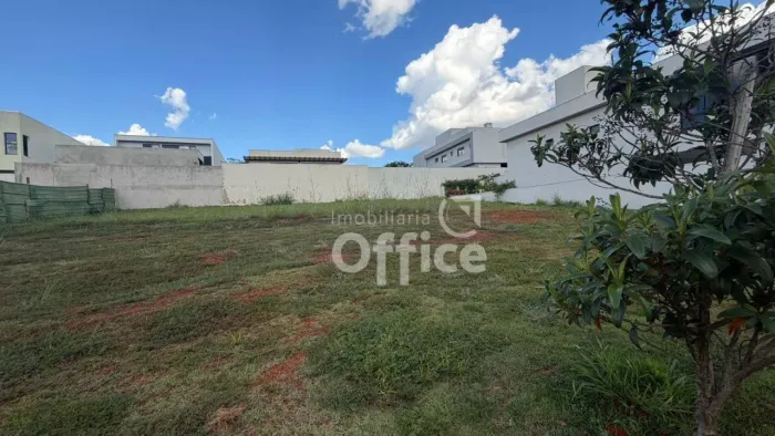 Terreno à venda, 428 m² por R$ 700.000,00 - Condomínio Alphaville Anápolis - Anápolis/GO