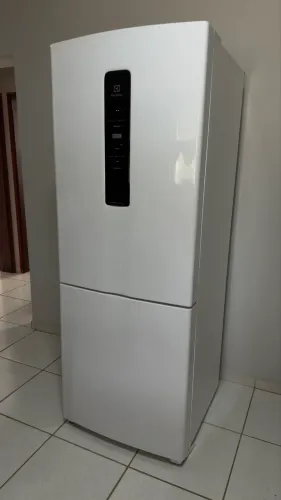 Geladeira Eletrolux inverter