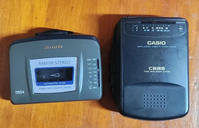 Combo Walkman Sony e Casio
