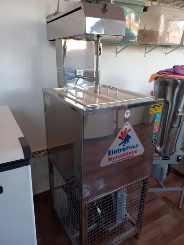 Produtora de sorvetes e picolés