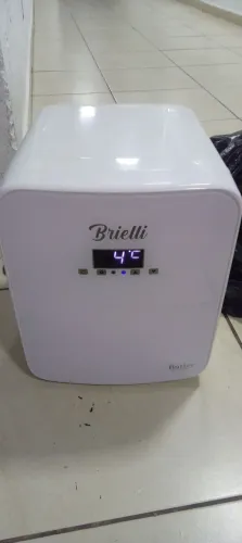 Mini. Geladeira 