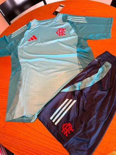 Conjunto de Treino Flamengo 2025
