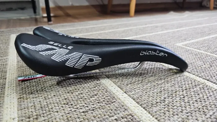 Selim Bicicleta SMP Blaster
