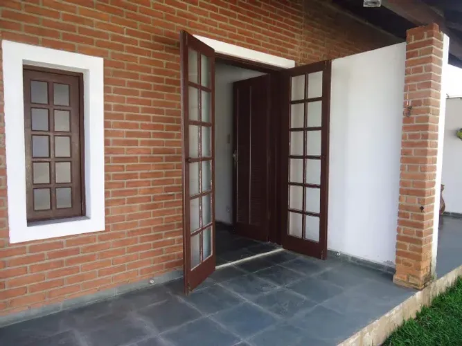 Casa 1 dorm - Centro Bertioga - contrato ANUAL