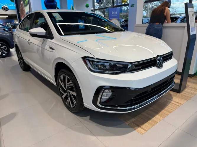 Volkswagen Virtus Highline 200 TSI 1.0 Flex 12V AUT 2026