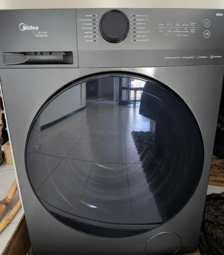 Lava e seca MIDEA 11KG - muito Nova!!!