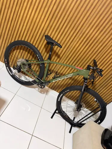Bike oggi 7.2 2026 tamanho 17