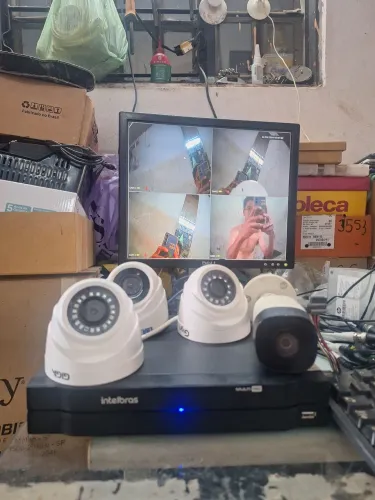 DVR Intelbras MHDX 1004 4 canais com acesso remoto