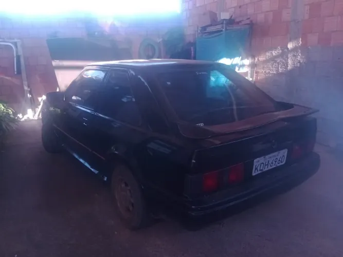 Ford Escort XR3 1.8 / 1.6 Beneton/form./laser 1991