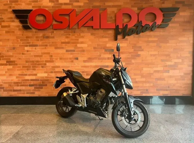 HONDA CB 300F TWISTER CBS 2025