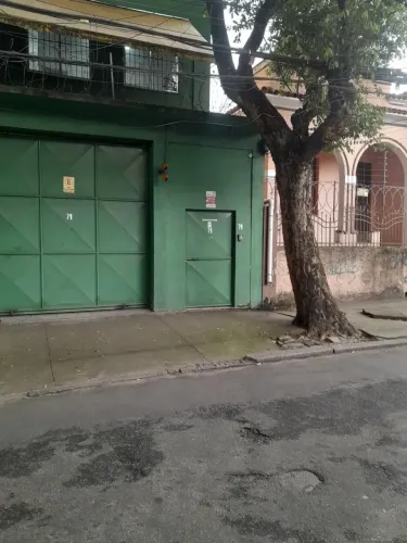 Ótimo Galpão com Escritório totalmente estruturado.