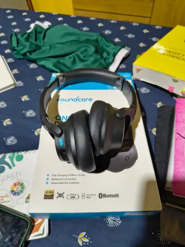 Headphone Anker Soundcore Q11i 