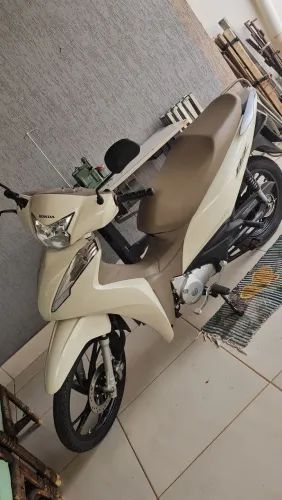 VENDO BIZ 125 automática Flex moto de mulher