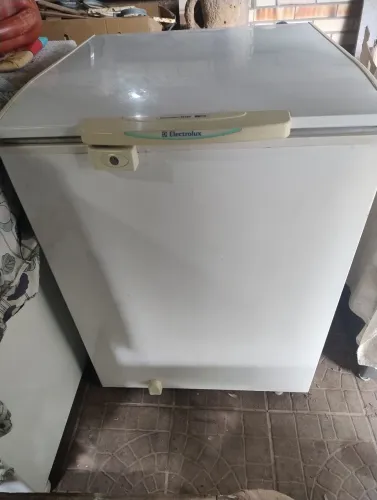 freezer electrolux h160 154l