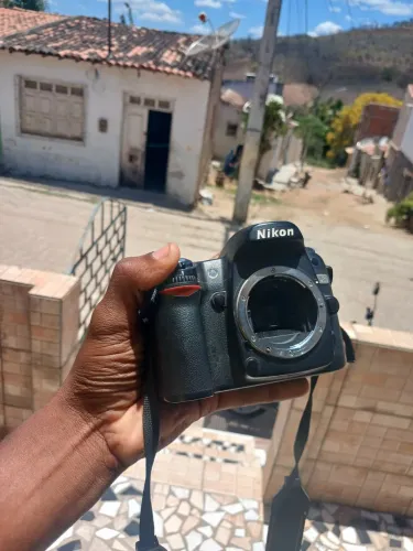 Vendo Nikon D80 Corpo